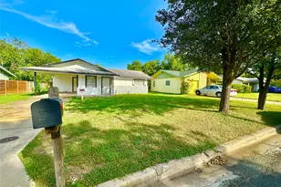 4901 York Hill Dr, Austin, TX 78723 - Photo 32