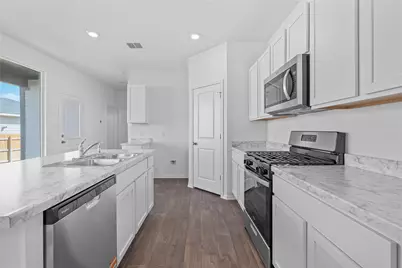 210 Constanza Trail, Bastrop, TX 78602 - Photo 8