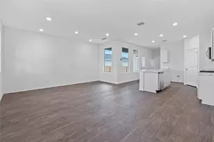 210 Constanza Trl, Bastrop, TX 78602 - Photo 2