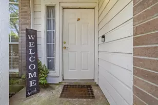 1601 Breezy Ct, Round Rock, TX 78664 - Photo 2