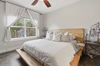 10012 Janet Loop, Dripping Springs, TX 78620 - Photo 14