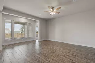 216 Scenic Hills Cir, Georgetown, TX 78628 - Photo 6