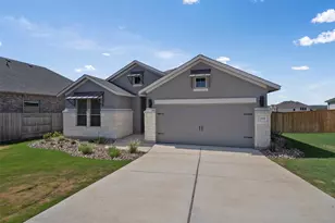 216 Scenic Hills Cir, Georgetown, TX 78628 - Photo 2
