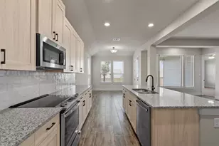 216 Scenic Hills Cir, Georgetown, TX 78628 - Photo 12