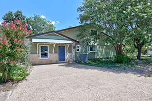 1910 Mirabeau St, Austin, TX 78727 - Photo 2