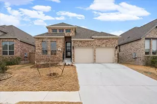120 Plumbago Loop, Bastrop, TX 78602 - Photo 2