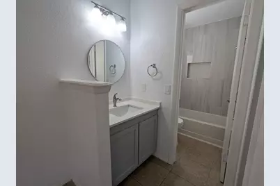 12307 Patron Drive #B, Austin, TX 78758 - Photo 10