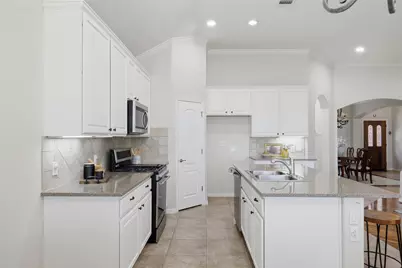13912 Ashton Woods Circle #26, Austin, TX 78727 - Photo 10