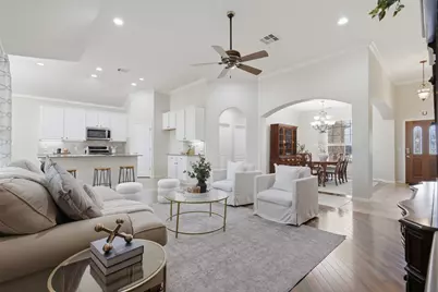 13912 Ashton Woods Circle #26, Austin, TX 78727 - Photo 6