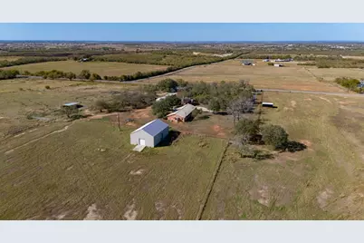 1211 Leissner School Road, Seguin, TX 78155 - Photo 4