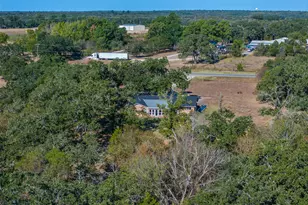 139 FM 696, Elgin, TX 78621 - Photo 24