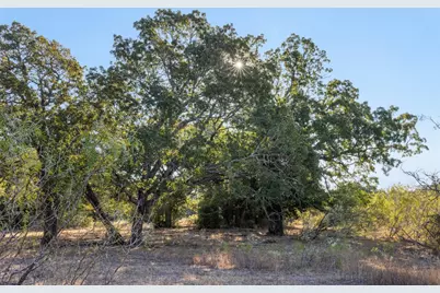 139 Fm 696, Elgin, TX 78621 - Photo 6