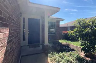 1009 Grey Castle Dr, Pflugerville, TX 78660 - Photo 2