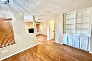 8811 Schick Rd, Austin, TX 78729 - Photo 4
