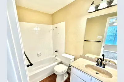 8811 Schick Road #B, Austin, TX 78729 - Photo 8