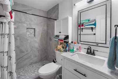 505 E Logan Street, Round Rock, TX 78664 - Photo 10