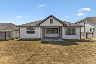 4009 Milano River Rd, Hutto, TX 78634 - Photo 34
