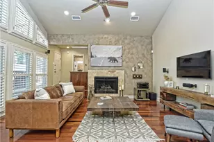 8123 Forest Mesa Dr, Austin, TX 78759 - Photo 6