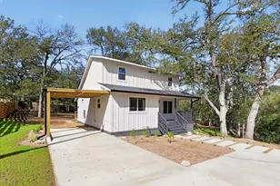 182 Helemano Dr, Bastrop, TX 78602 - Photo 2