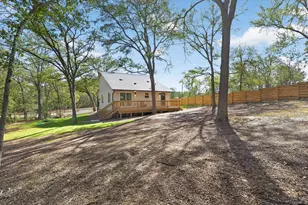 182 Helemano Dr, Bastrop, TX 78602 - Photo 36