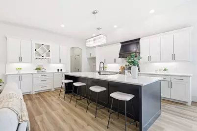 128 E Pauwela Lane, Bastrop, TX 78602 - Photo 4