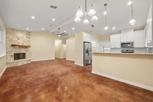 5 Quiet Meadow Cir, Wimberley, TX 78676 - Photo 10