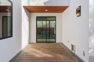 513 El Paso St, Austin, TX 78704 - Photo 4