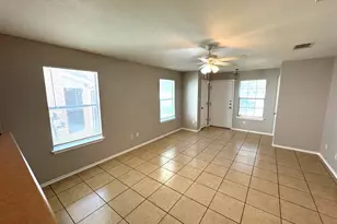 6733 Plains Crest Dr, Del Valle, TX 78617 - Photo 4