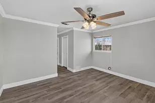 8602 Colonial Dr, Austin, TX 78758 - Photo 16