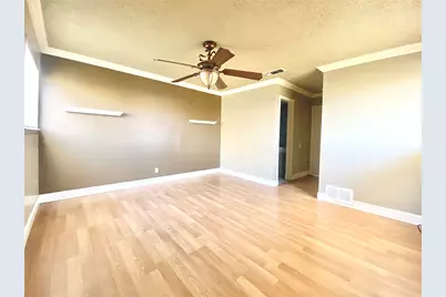 8602 Colonial Drive, Austin, TX 78758 - Photo 8