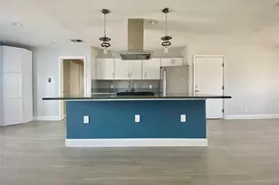 8602 Colonial Dr, Austin, TX 78758 - Photo 4