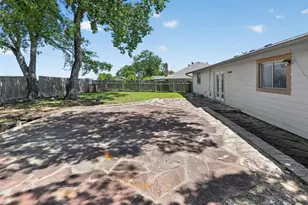 8602 Colonial Dr, Austin, TX 78758 - Photo 30