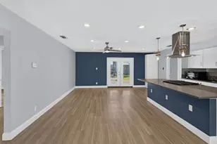 8602 Colonial Dr, Austin, TX 78758 - Photo 10