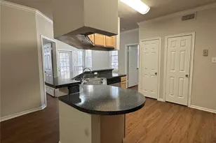 6804 N Capital Of Texas Hwy, Austin, TX 78731 - Photo 2