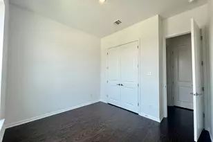 308 Terra Mnr Trl, Georgetown, TX 78628 - Photo 8