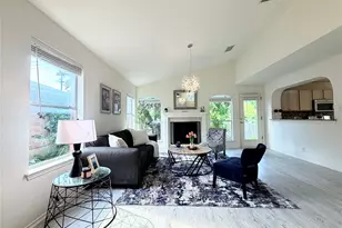 9802 Copper Creek Dr, Austin, TX 78729 - Photo 8