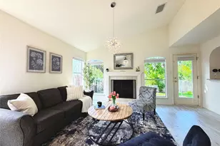 9802 Copper Creek Dr, Austin, TX 78729 - Photo 10