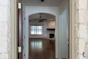 808 Sunflower Dr, Pflugerville, TX 78660 - Photo 6