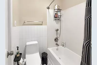 803 Meadow Bluff Court, Round Rock, TX 78665 - Photo 18