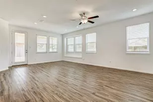 2029 Long Shadow Ln, Georgetown, TX 78628 - Photo 14