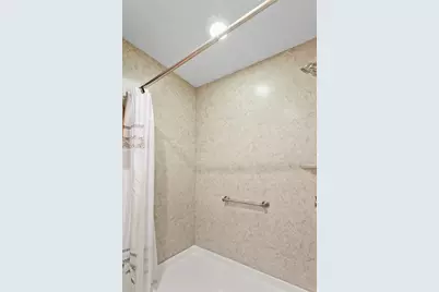 7685 Northcross Drive #423, Austin, TX 78757 - Photo 6