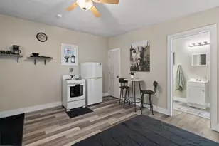 1880 E Hwy 21, Paige, TX 78659 - Photo 32