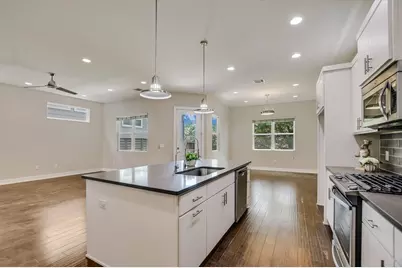 7125 Boyle Drive, Austin, TX 78724 - Photo 8