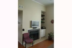 2804 Rio Grande St, Austin, TX 78705 - Photo 4