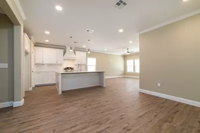 1901 Seley Avenue, Waco, TX 76704 - Photo 14