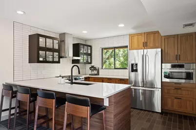 1702 Deerfield Drive, Austin, TX 78741 - Photo 6