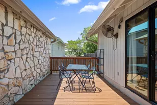 1702 Deerfield Dr, Austin, TX 78741 - Photo 30