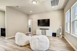 1624 Coral Sunrise Trl, Leander, TX 78641 - Photo 18