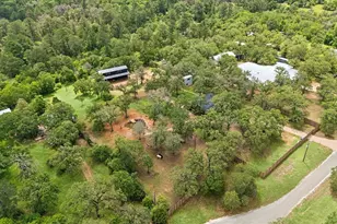 127 Marina Rd, Smithville, TX 78957 - Photo 2