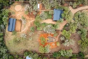 127 Marina Rd, Smithville, TX 78957 - Photo 2